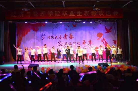https://mmbiz.qpic.cn/mmbiz_jpg/FmdNZs3UvmpJ00mT90xmemtc21QSdLtzrfg16eXajdvPxGZpgaNq3tNH8levSOEycrSUCZ4ciaQE4u05tNY0iaXg/640?wx_fmt=jpeg